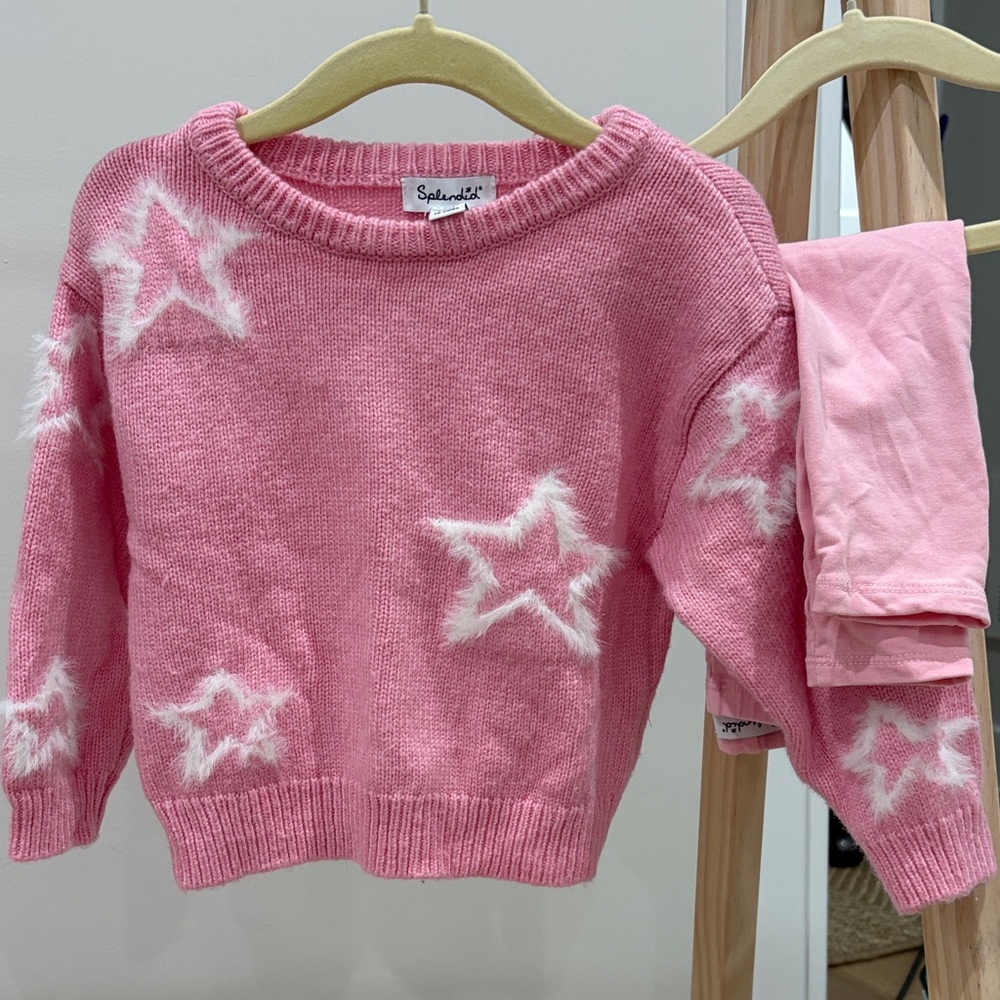 Splendid Pink Sweater with fuzzy White Stars and matching pink leggings.
